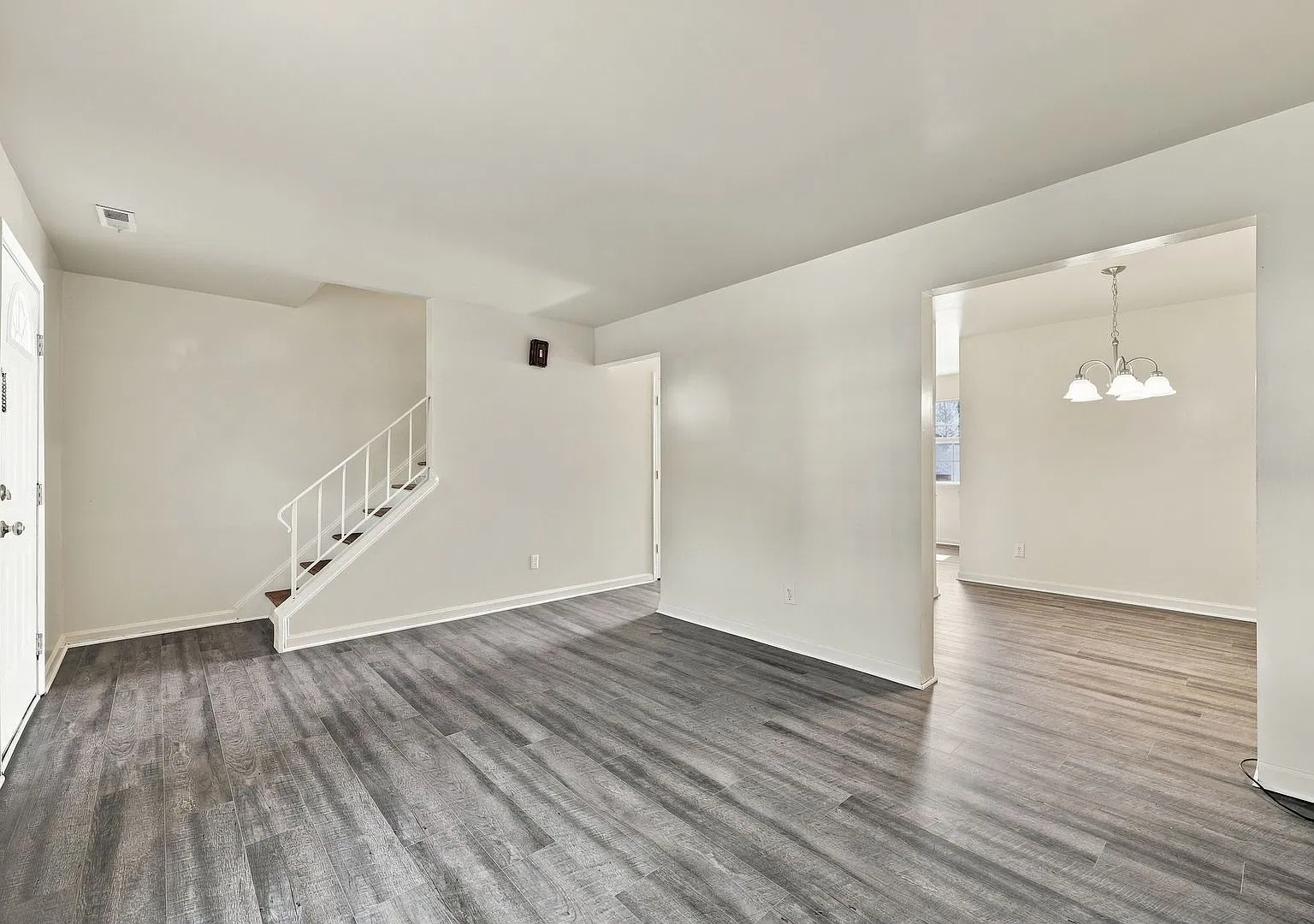 1645 Townwood Court — Photo 2