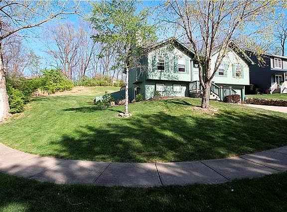2nd image of 5813 NW Delta Ave