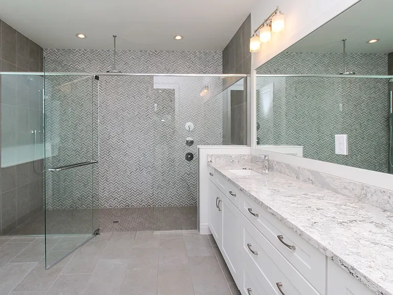 9241 Cayman Dr — Photo 34