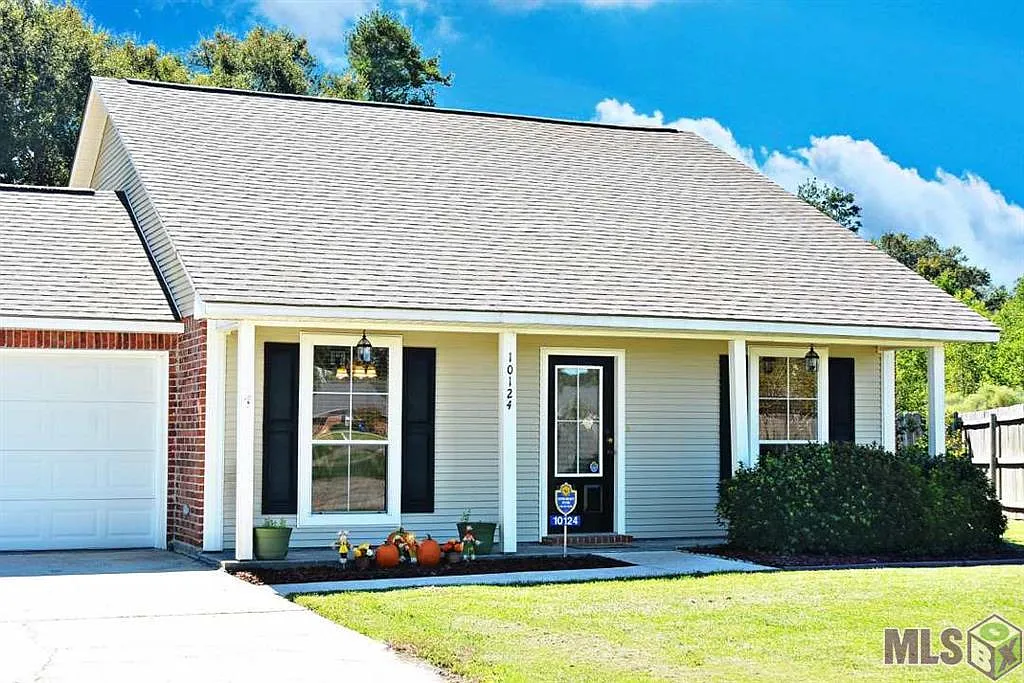Building Photo - 10124 Nashville Ct
