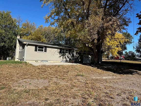 3rd image of 1314 E 61st St N