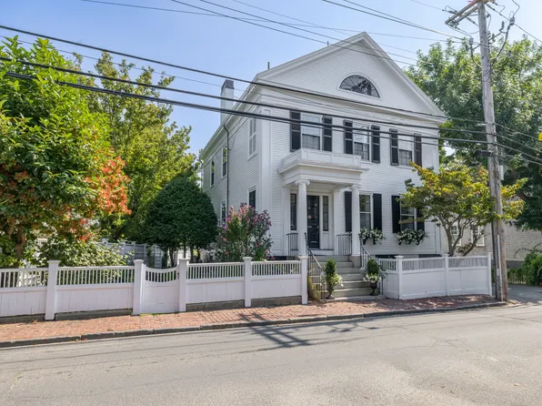 54 Orange St, Nantucket, MA 02554