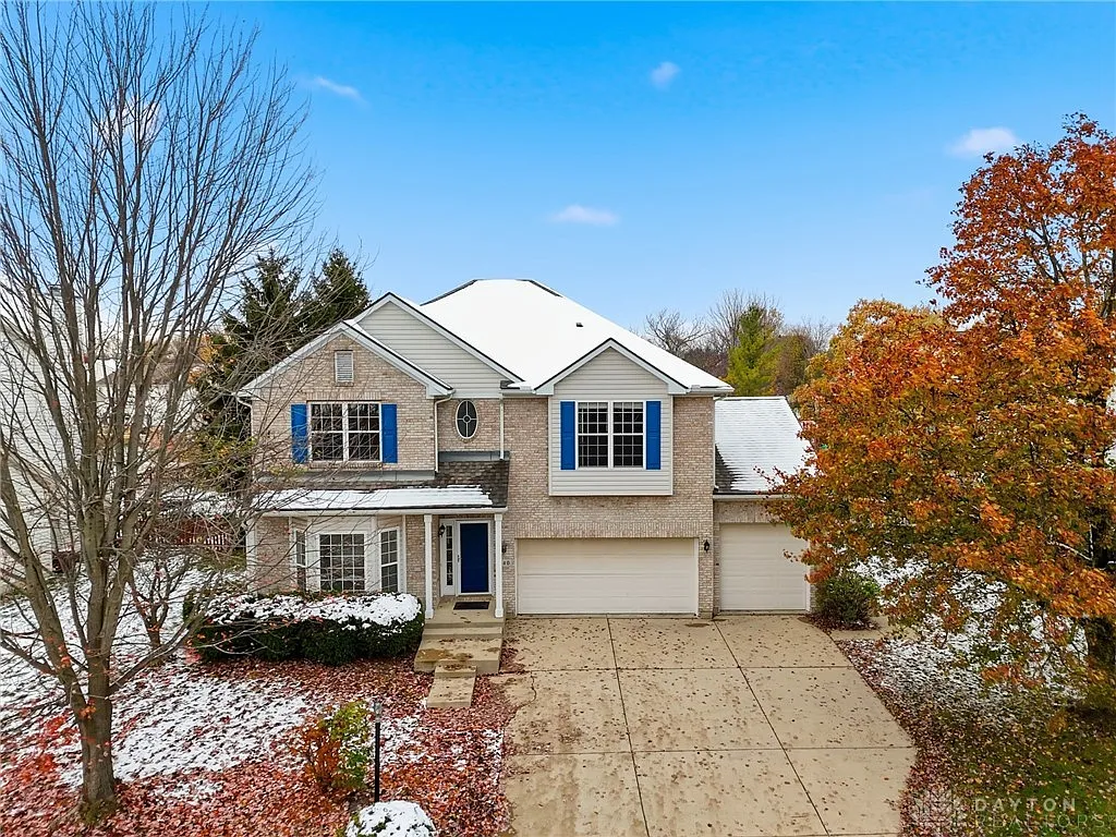 640 Springmill Dr photo 1