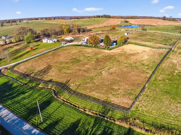 2055 Chaplin Taylorsville Rd, Bloomfield, KY 40008