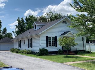417 E 15th St, Baxter Springs, KS 66713