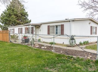 832 N Cedar Ave, Pasco, WA 99301