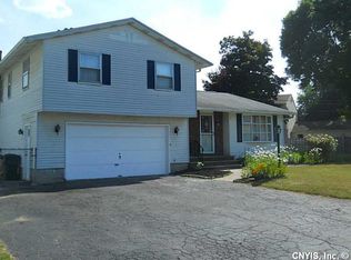4328 Forestbrook Dr, Liverpool, NY 13090