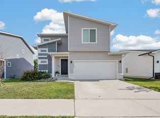 1001 NE 16th St, Grimes, IA 50111