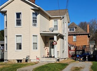 627 10th Ave, New Brighton, PA