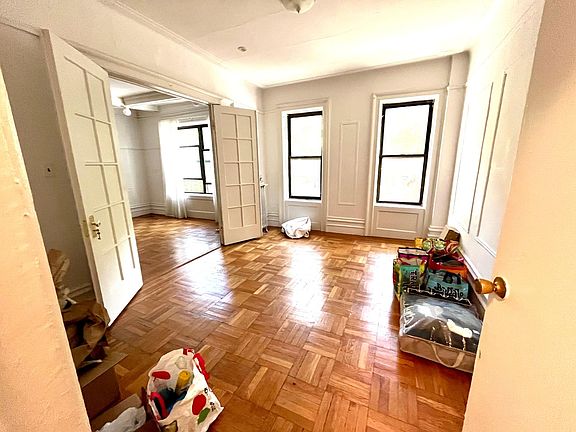 5th image of 415 Saint Johns Pl #7A