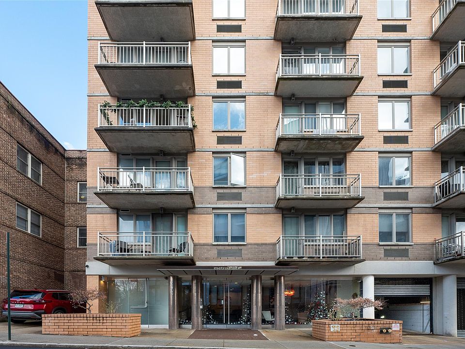 1st image of 116-11 Curzon Road #1E