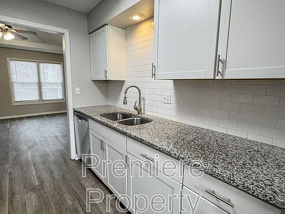 5th image of 8221 E 72nd Ter
