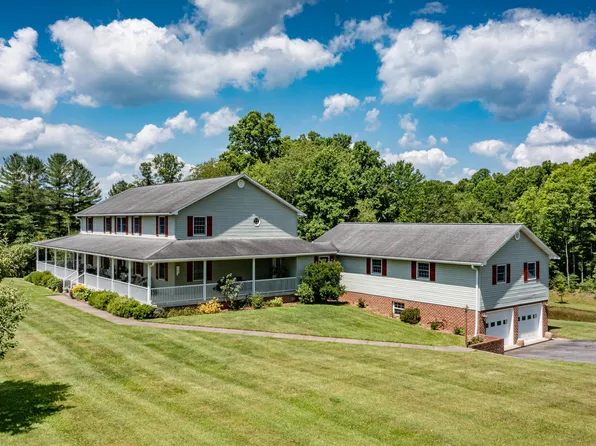 288 Lansing Loop, Lansing, WV 25862