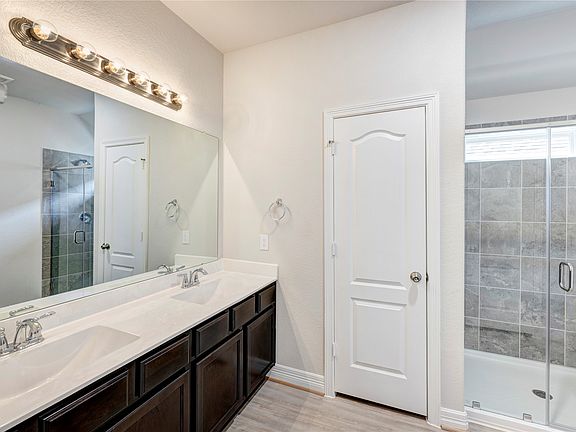 Home under construction. Sample floor plan photo used for illustrative purposes only. Upgrades, sel
