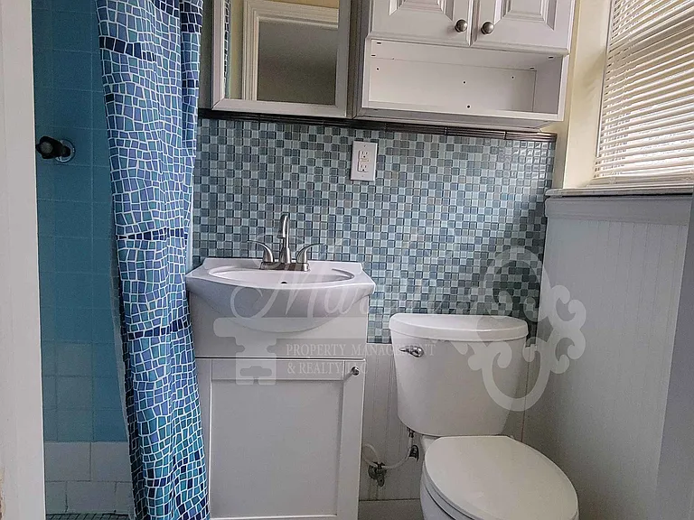 4307 N Aydelotte Ave — Photo 7