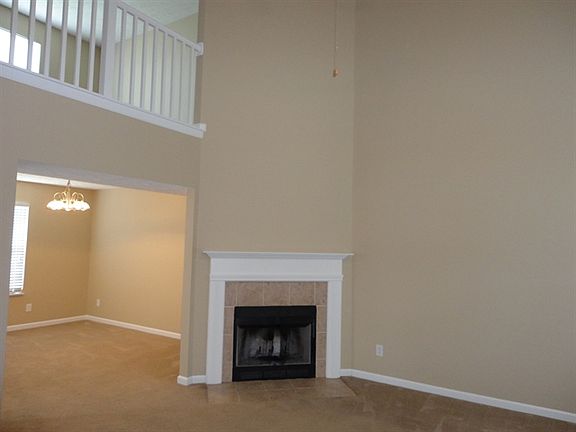 4th image of 17009 Southall Dr