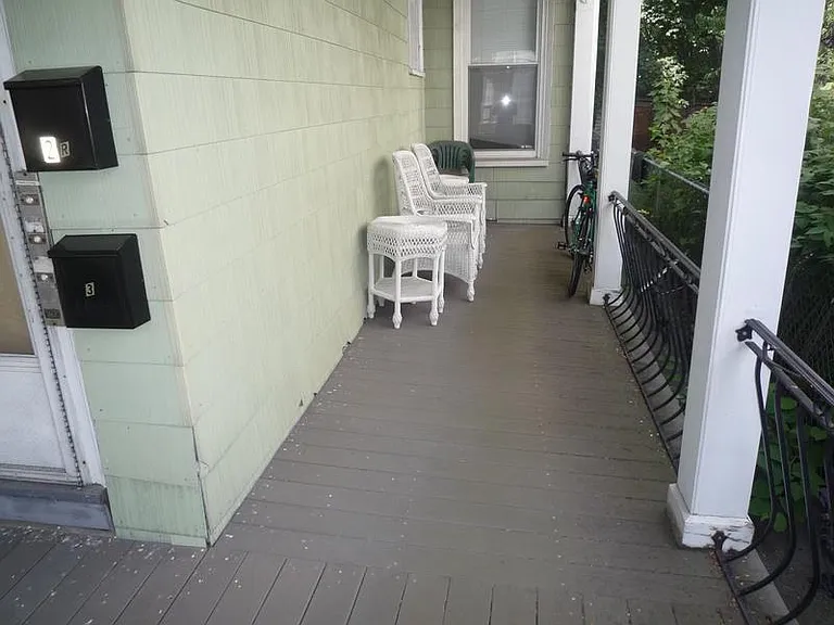 Vinal Ave — Photo 13