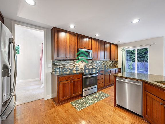 3rd image of 17356 SE 187th St