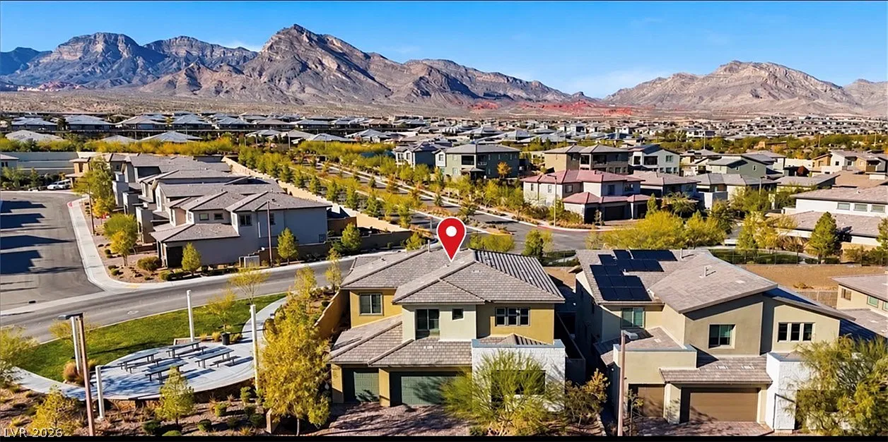 4 bed, 3.5 bath, 3191 sqft, $4,650 — Photo 4