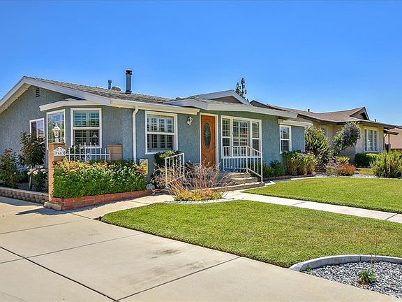2nd image of 9463 Mignonette St
