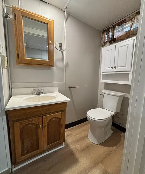 516 Medary Ave #B — Photo 15
