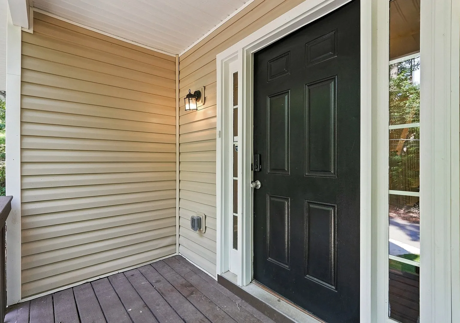 3 bed, 2.5 bath, 1508 sqft, $1,875 — Photo 2