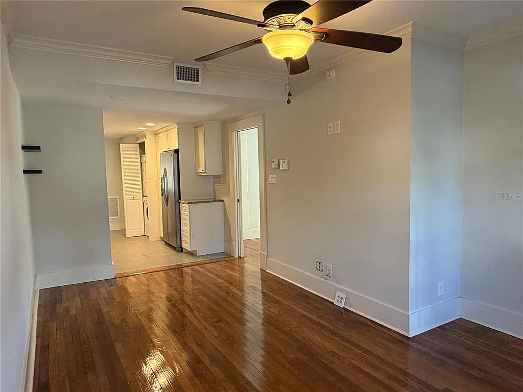 1 bed, 1.0 bath, 744 sqft, $2,245 — Photo 3