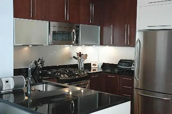 Rented by Classiques Modernes International Realty | media 4