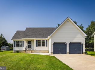 939 Tamara Dr, Smyrna, DE 19977
