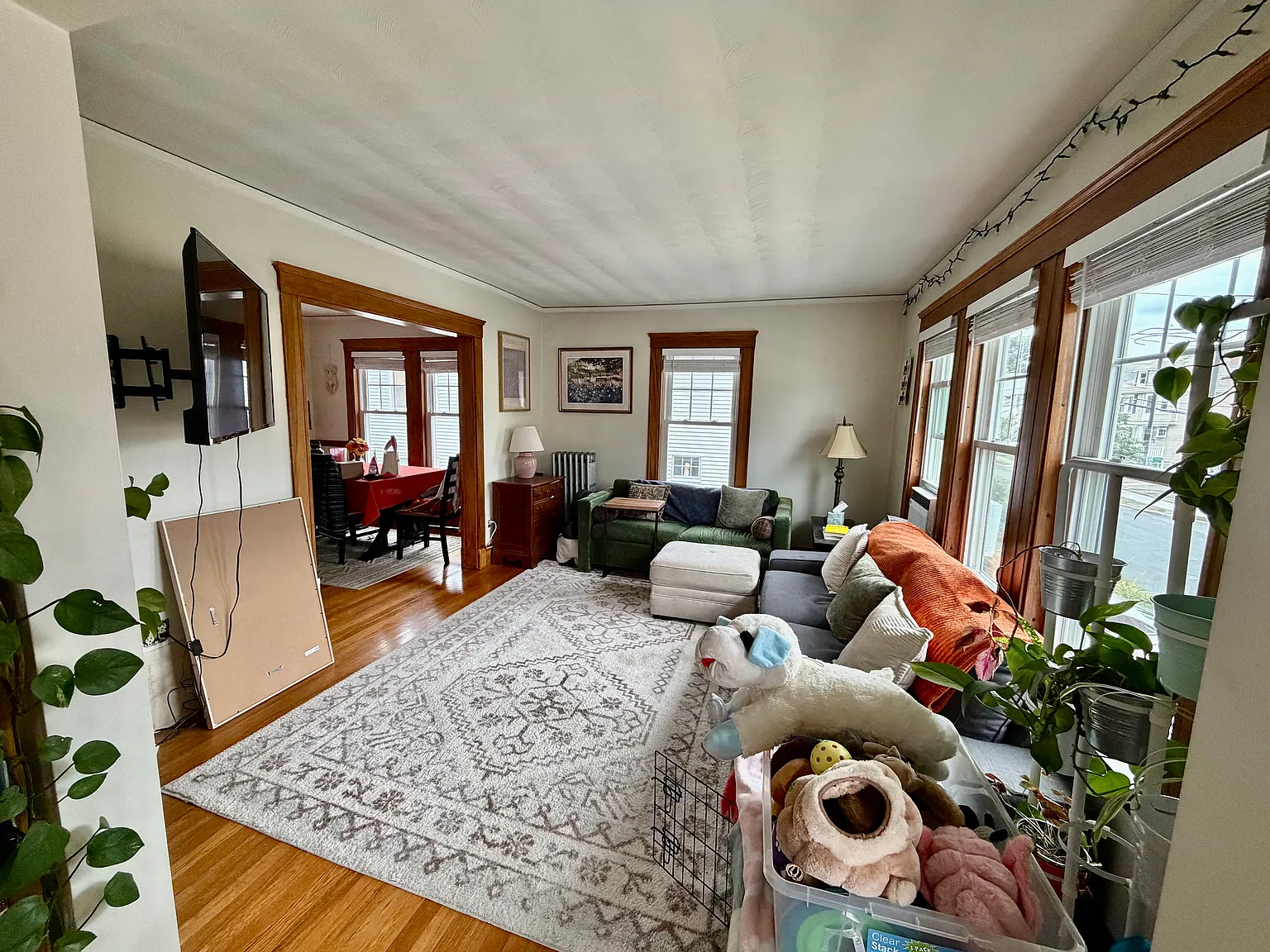 1 bed, 850 sqft, $2,700 — Photo 2