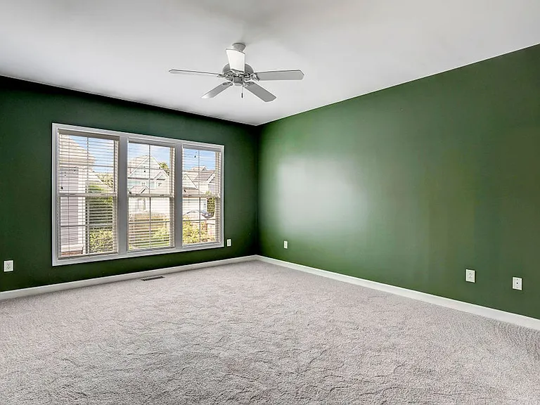606 Center St — Photo 21