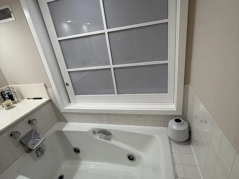 7 N Columbus Blvd #212 — Photo 25