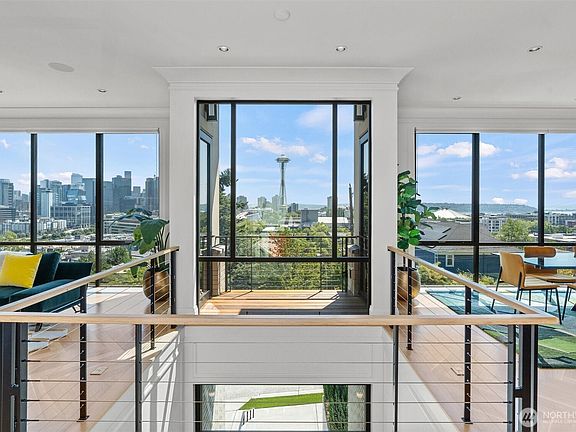 4th image of 362 Ward Street