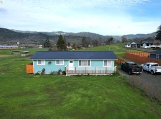 616 E 4th Ave, Riddle, OR 97469