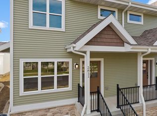 2811 Crinkle Root Drive, Fitchburg, WI 53711