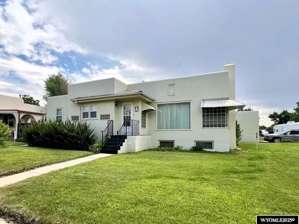 1057 Water St, Wheatland, WY 82201