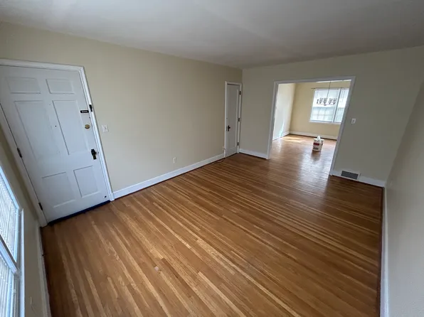 2116 Emerson Ave APT 4, Louisville, KY 40205