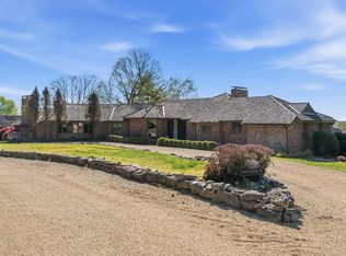 3886 E Hawthorne Hill Lane, Springfield, MO 65809