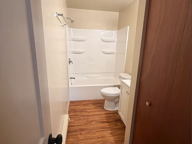 25731 W Bridge St #3 — Photo 3