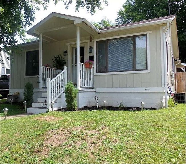 1st image of 560 Pauline Dr