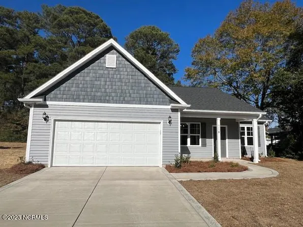 305 E Roseboro Street, Roseboro, NC 28382