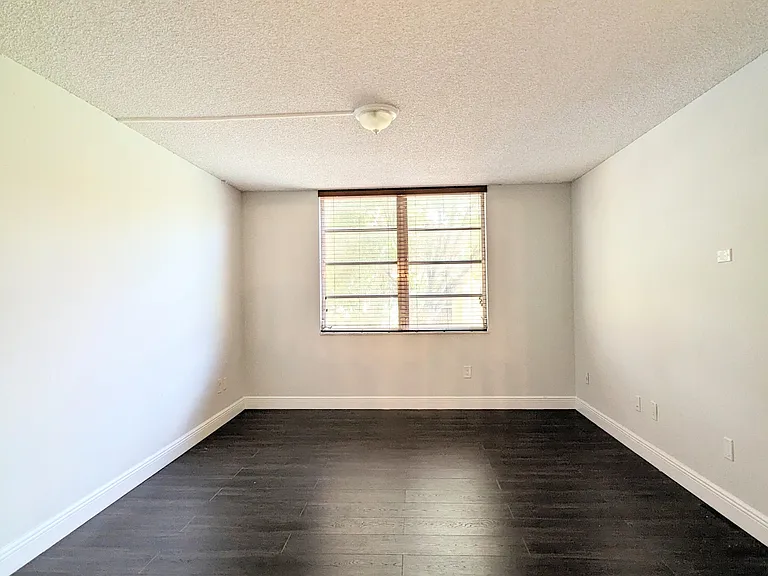 3253 Foxcroft Rd #210 — Photo 28