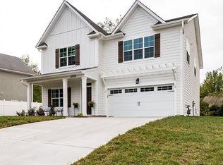 19728 Schooner Dr, Cornelius, NC 28031