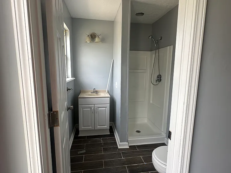 821 Humler St — Photo 5