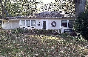 2nd image of 506 Woodward Ave