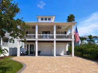 818 Ocean Ave, New Smyrna Beach, FL 32169