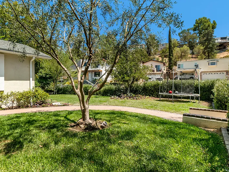 5163 Don Pio Dr — Photo 2