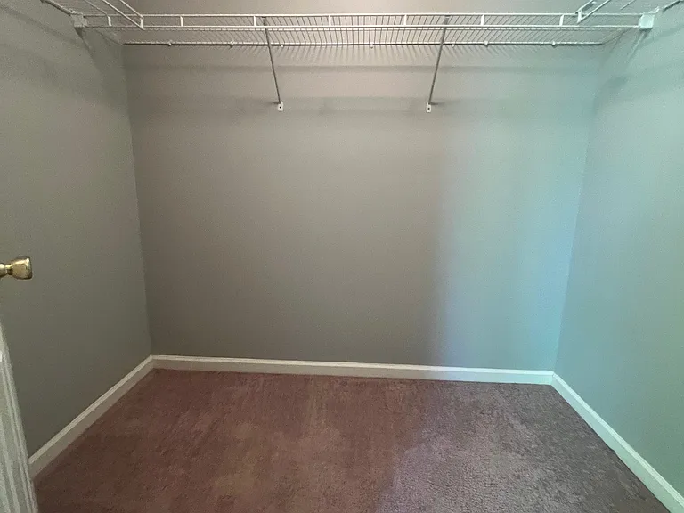 12 Tannenbaum Cir #1 — Photo 11