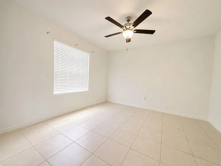 4388 Trotters Way — Photo 10