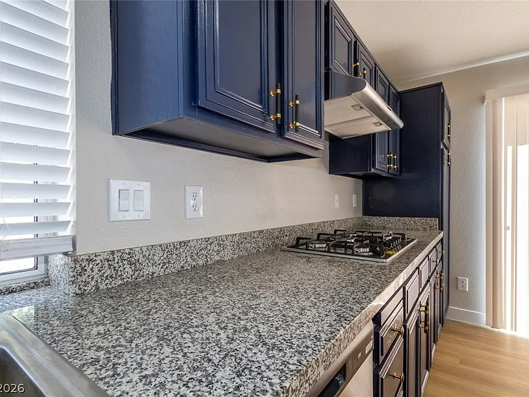 2056 Lordsburg Ln — Photo 18